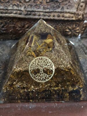 Organite Piramide Tijgeroog