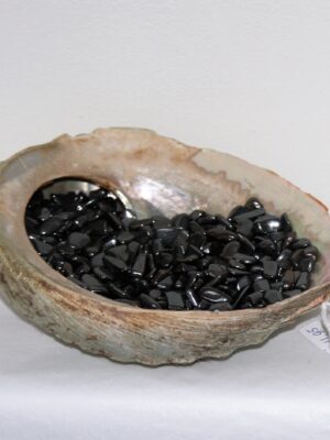 Zakje hematiet voor in Abalone schelp